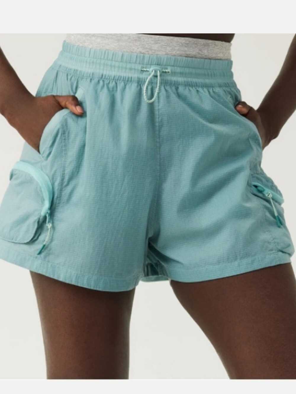 Outdoor Voices windbreaker cargo shorts Storm teal Aqua blue Size Medium